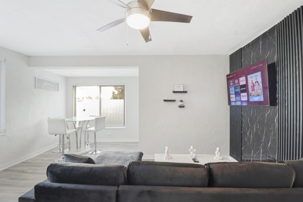 Spacious And Luxurious Home Centrally Located Between Miami And Ft. Lauderdale Miramar Exterior foto